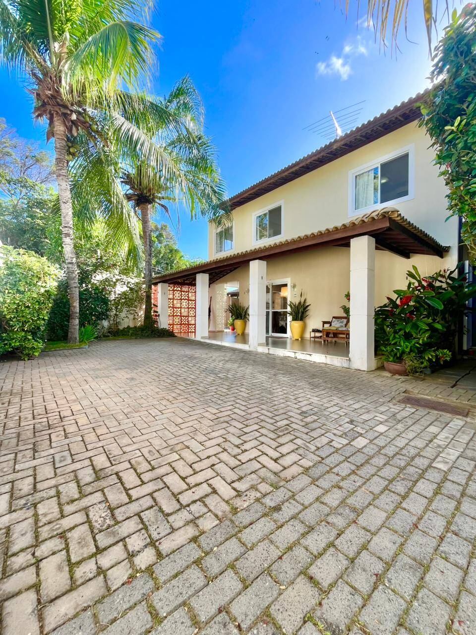 #C 19P - Casa para Venda em Salvador - BA