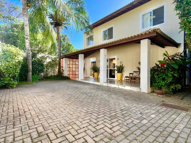 #C 19P - Casa para Venda em Salvador - BA